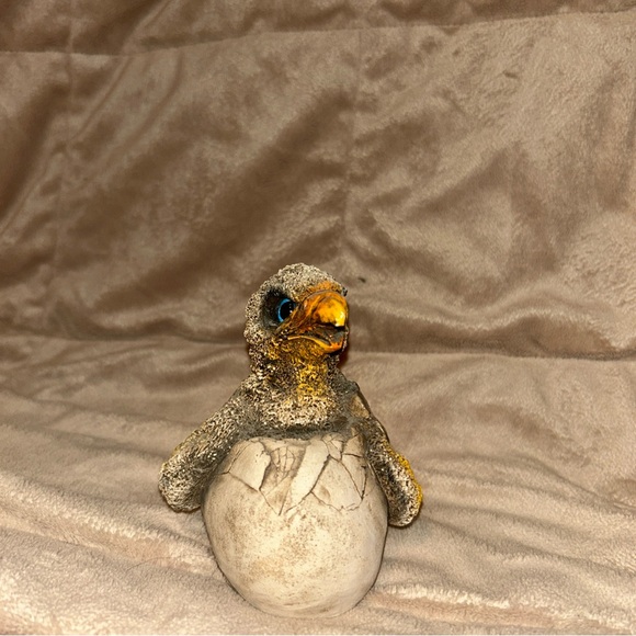 Shade Tree Creations 1989 Eagle sculpture - Picture 4 of 6